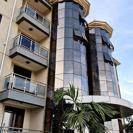 Eric Wilkins Apartments Lubowa Exterior foto