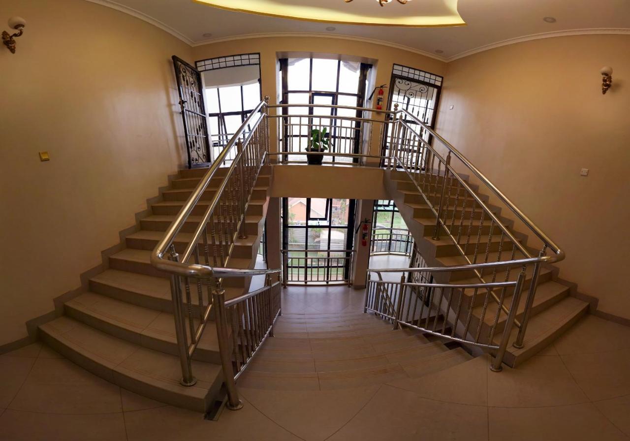Eric Wilkins Apartments Lubowa Exterior foto